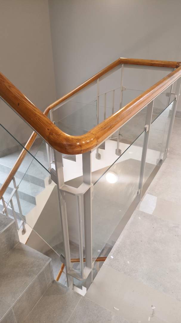 To Let commercial Property for Rent in Rondebosch Western Cape